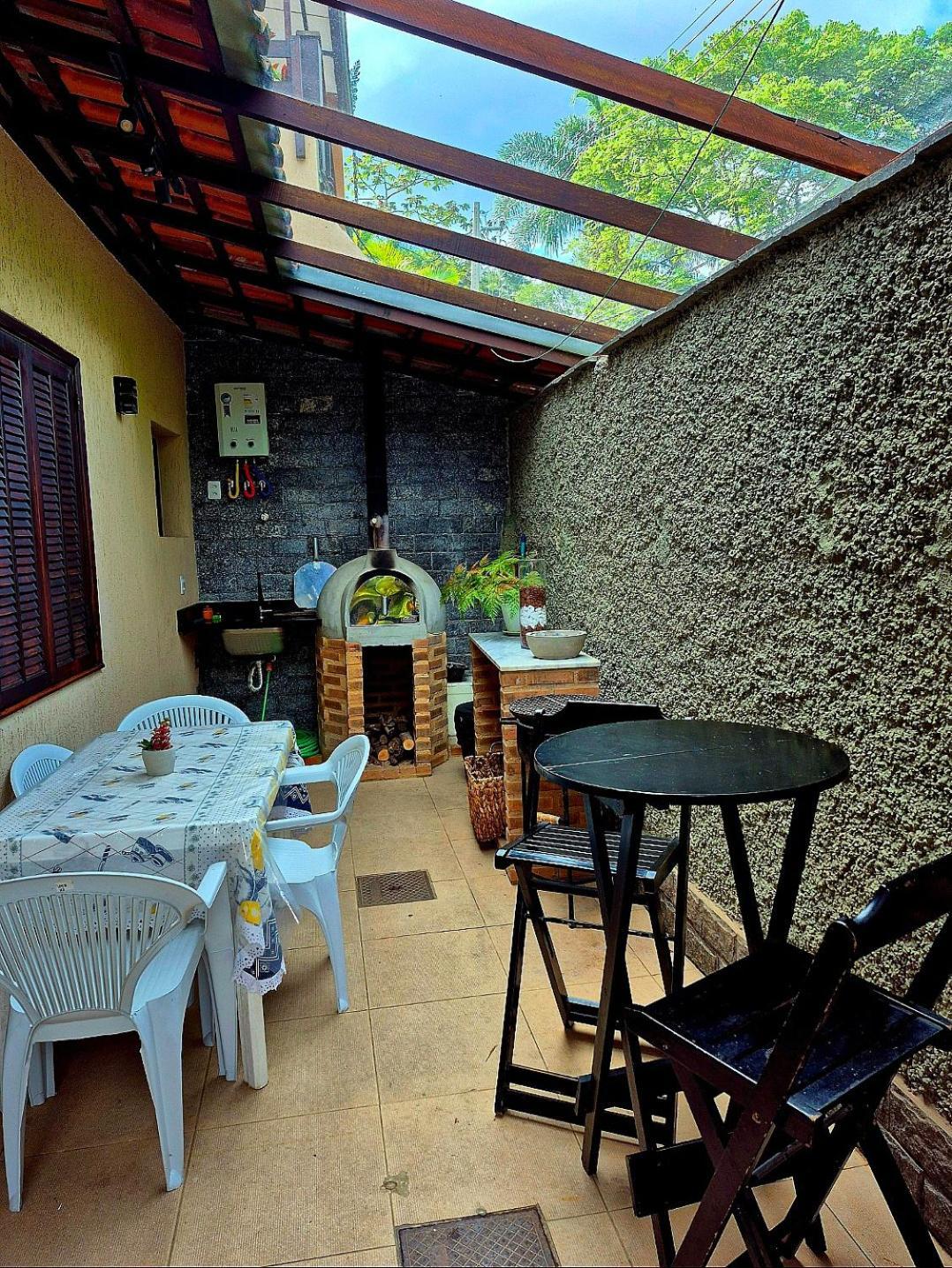 Recanto De Itaipava - Casa Com Forno De Pizza A Lenha, Churrasqueira, Pet Friendly, Equipada Para Ate 6 Pessoas, Em Meio A Natureza E Proxima Ao Centro Do Bairro Petropolis (Rio de Janeiro) Exterior foto